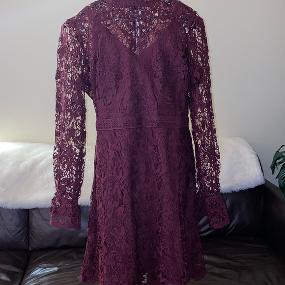 Lace Fit & Flare Dress retail $150 Miia Size 14 Burgundy Grape wine - Picture 3 of 15